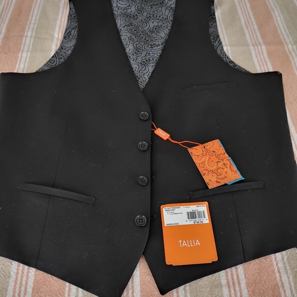 TALLIA New Vest - Picture 3 of 5